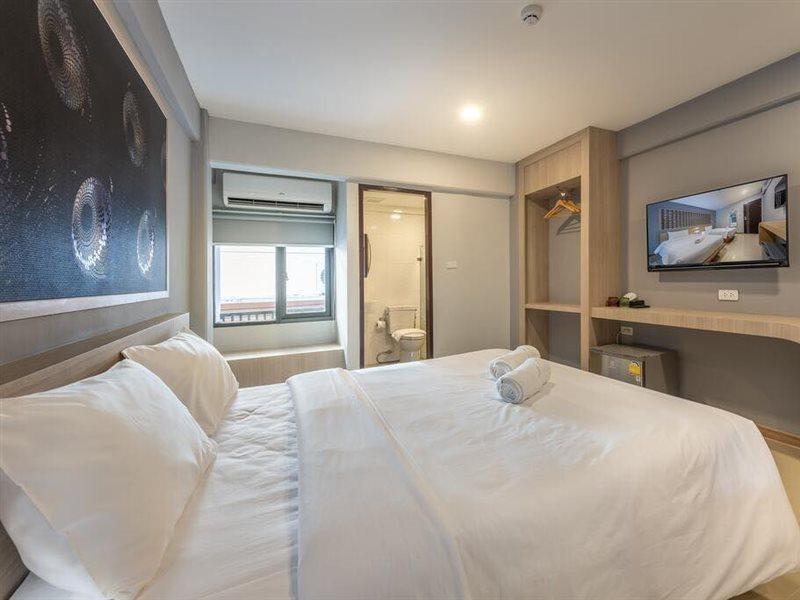 Plaai Play Hotel Rayong Exterior photo