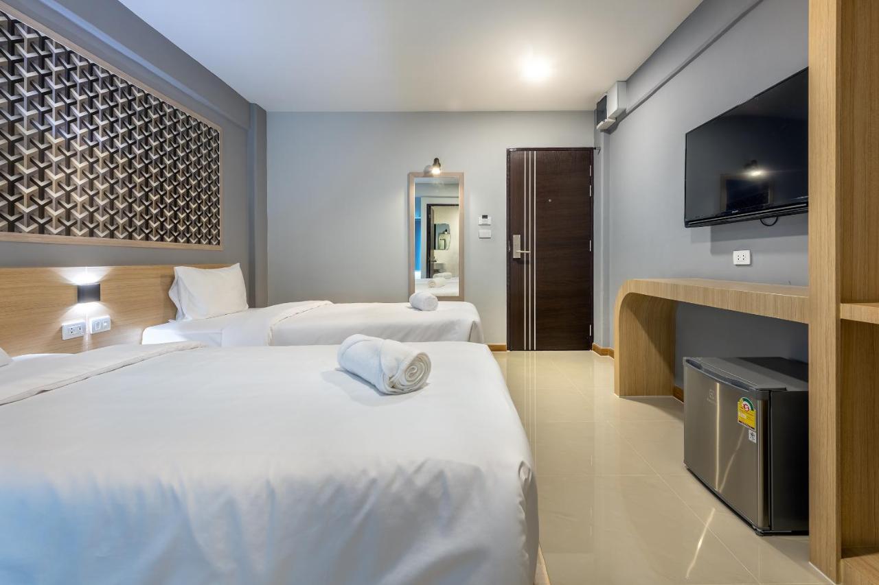 Plaai Play Hotel Rayong Exterior photo