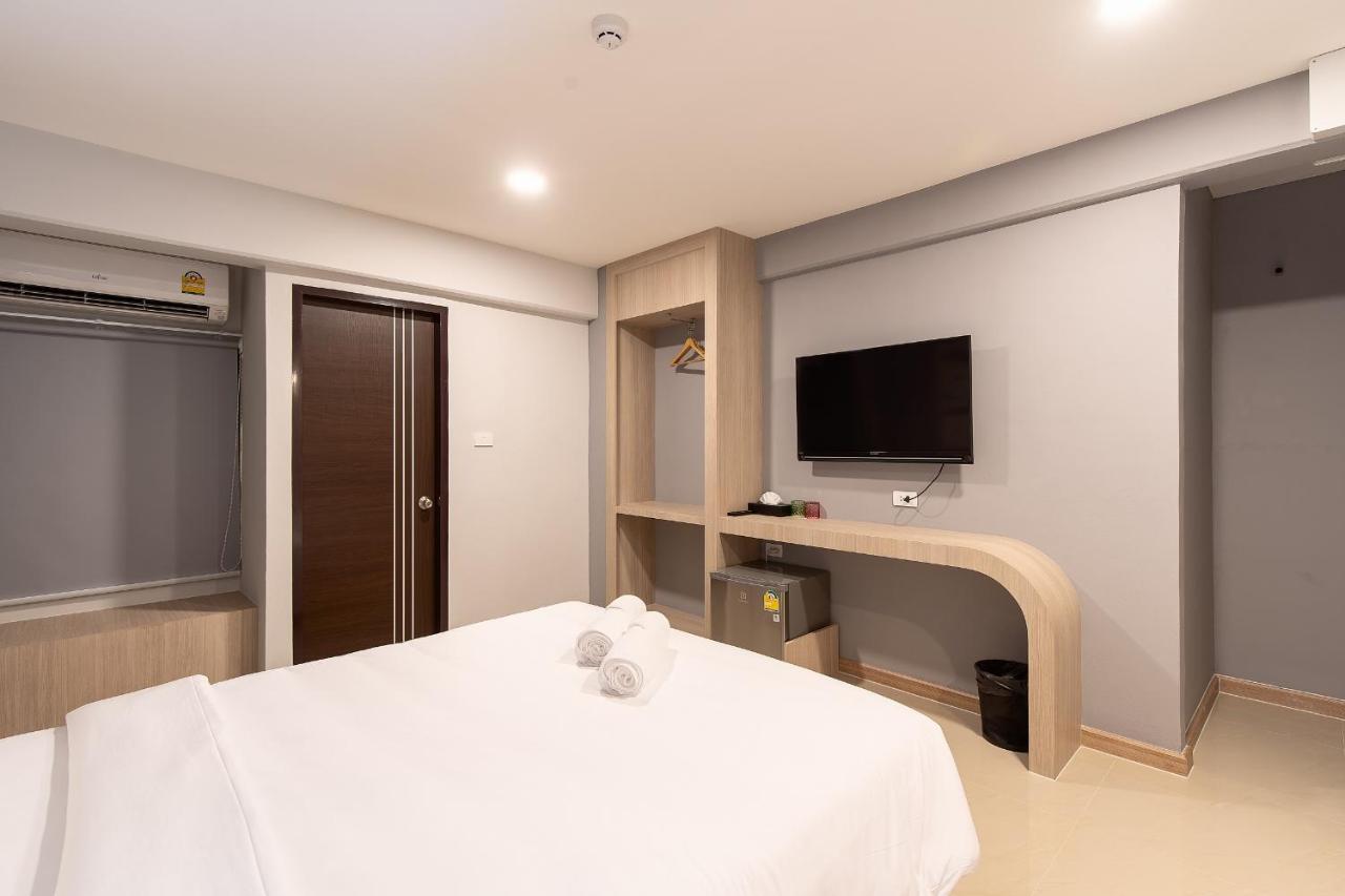 Plaai Play Hotel Rayong Exterior photo