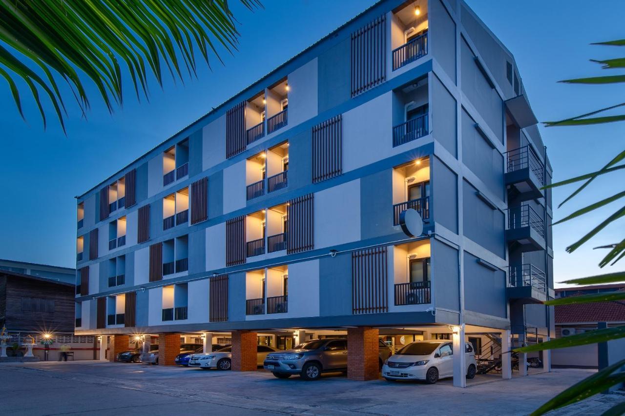 Plaai Play Hotel Rayong Exterior photo