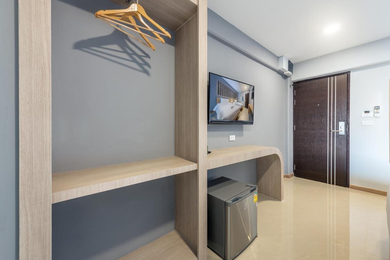 Plaai Play Hotel Rayong Exterior photo