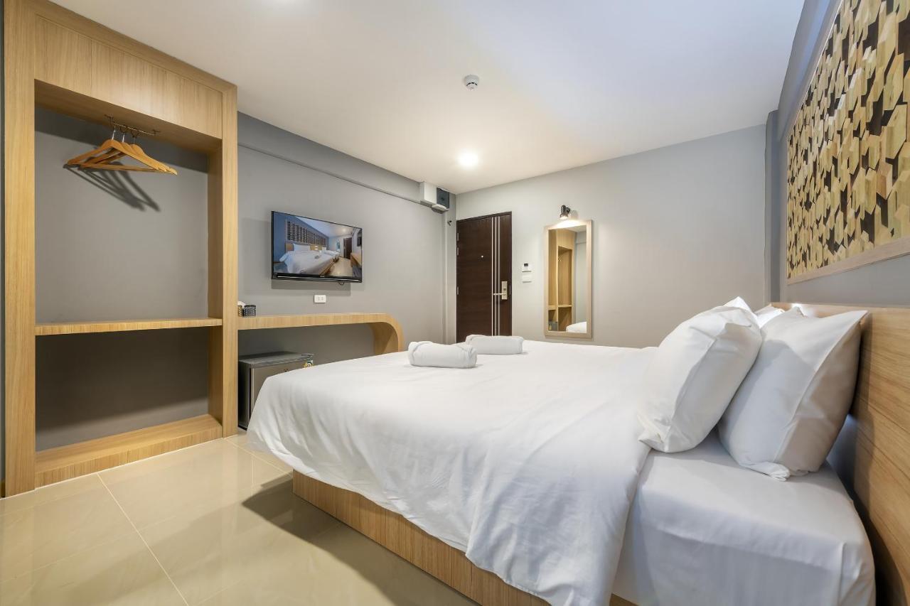 Plaai Play Hotel Rayong Exterior photo